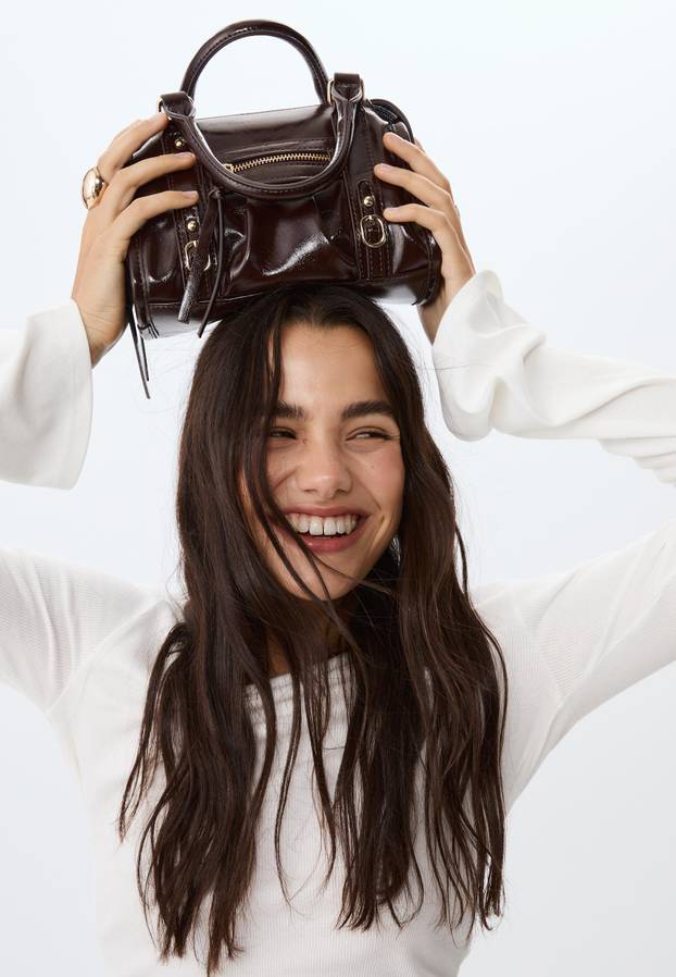 Smeđe torbice su opet u trendu: Donosimo 15 najboljih modela