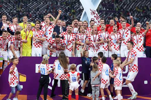 Evo koliko su 'vatreni' zaradili od Fife i koliko će im dati Vlada