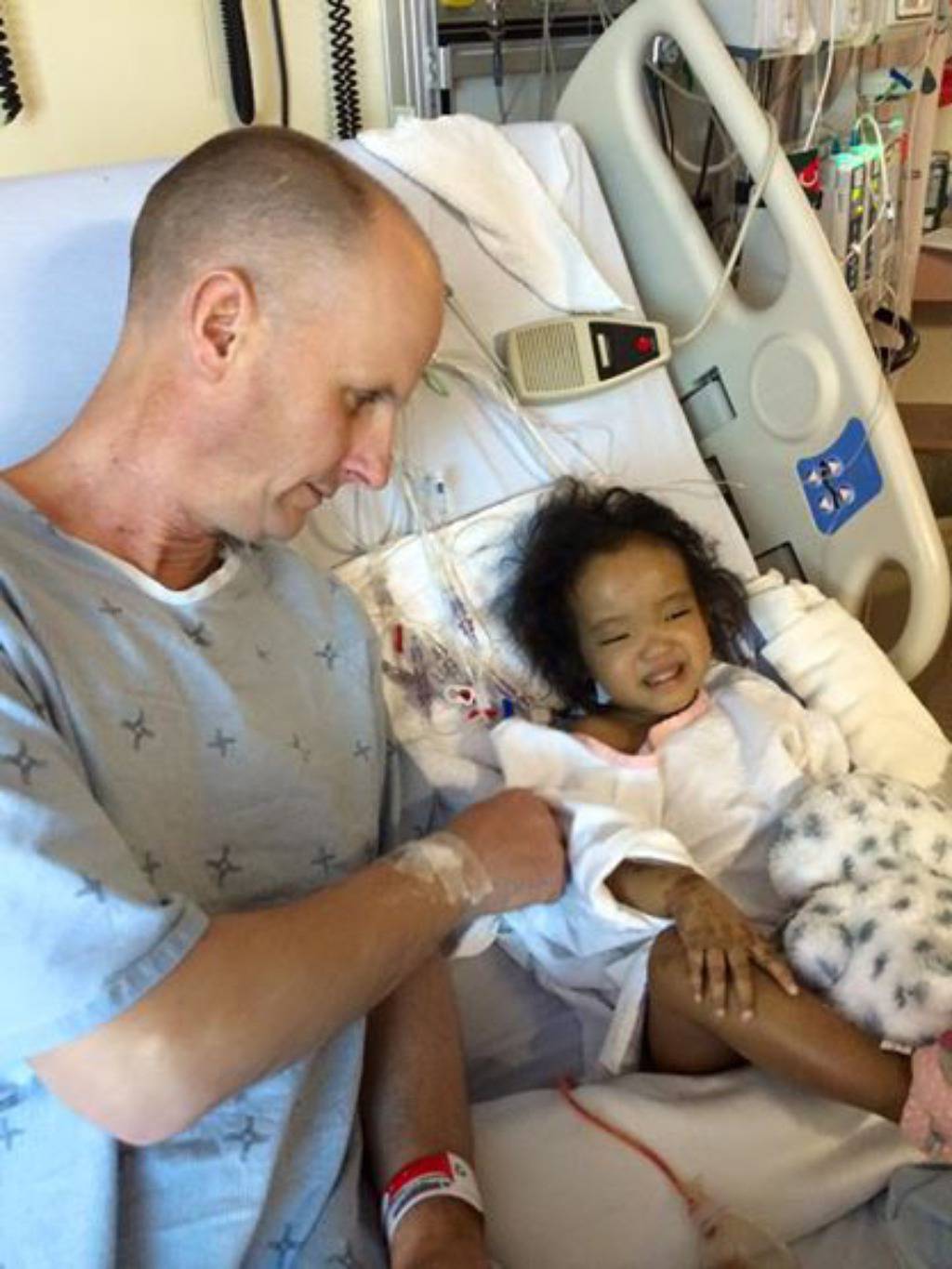 Liver Transplants for our Vietnamese Twin Girls/Facebook