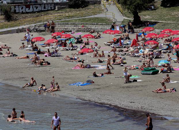 Split: Stigle najavljene visoke temperature