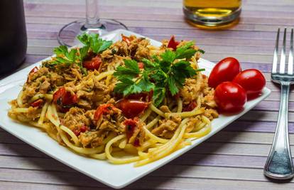 Ideja za brzu večeru: Špagete s tunom gotove za 10 minuta