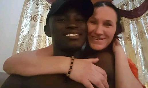 U Africi zabrinuti: 'Napaljene bakice dolaze na odmor i traže mlađe dečke. Zaustavite ih...'