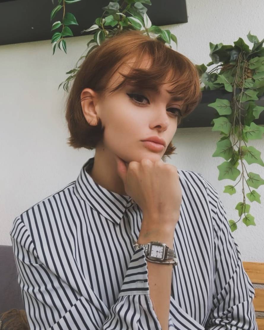 Ella pokazala novu frizuru zbog koje je propustila putovanje: 'Ne znam više šta da probam'