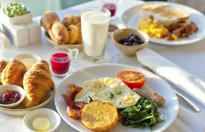 Tajna vitke linije: Doručak mora biti obilan, to ubrzava topljenje kalorija i dobro je za zdravlje