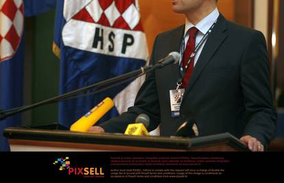 Srb: Sanaderu bi zbog prodaje Ine trebalo suditi za veleizdaju