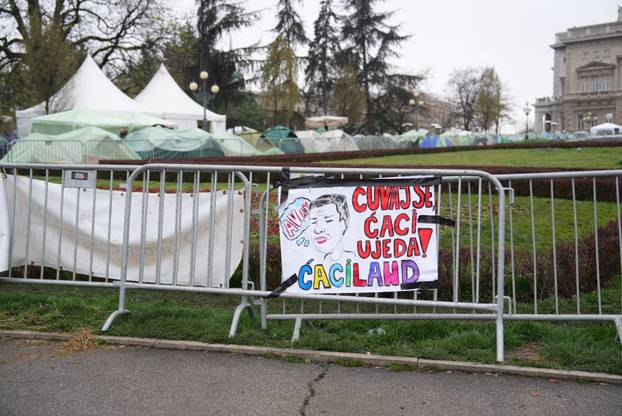 Ulice Beograda  nakon najmasovnijeg studentskog prosvjeda "15 za 15"