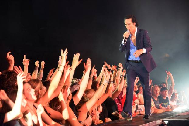 Pula: Nick Cave napunio Arenu i drugu večer