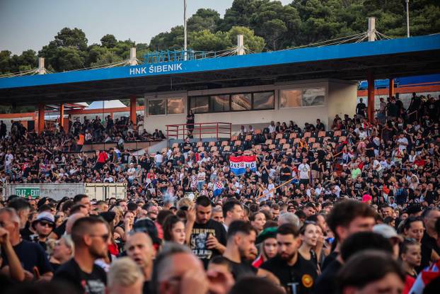Šibenik: Koncert Marka Perkovića Thomsona na Šibenskom Šubićevcu