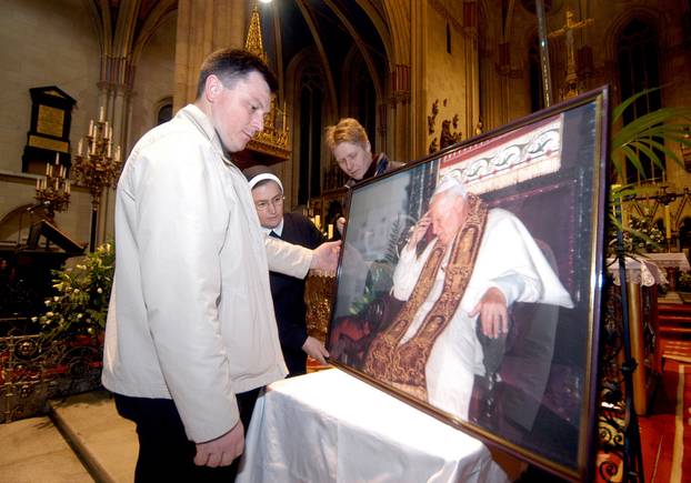 ARHIVA - Dvadeseta godišnjica smrti Ivana Pavla II.