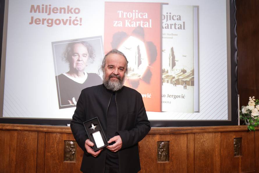 Zagreb: Miljenko Jergović dobitnik je nagrade Fric za knjigu 'Trojica za kartal'