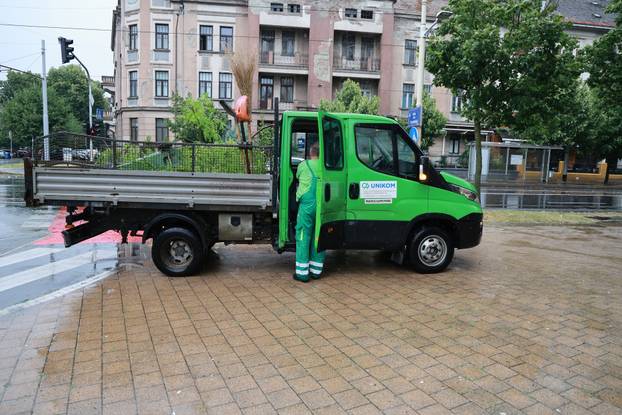 Osijek: Jak vjetar srušio drvenu skelu