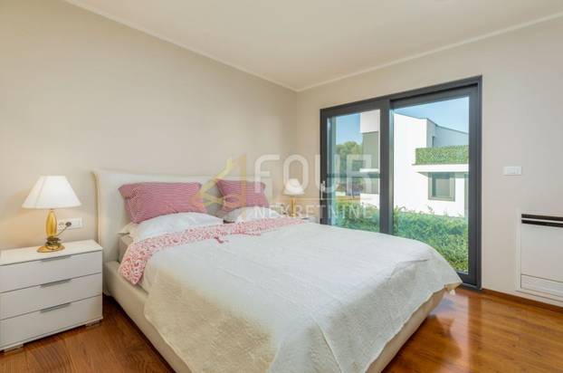 Vrijedi li pogled na Brijune iz svog bazena baš ovoliko? Evo što još nudi vila u Fažani...