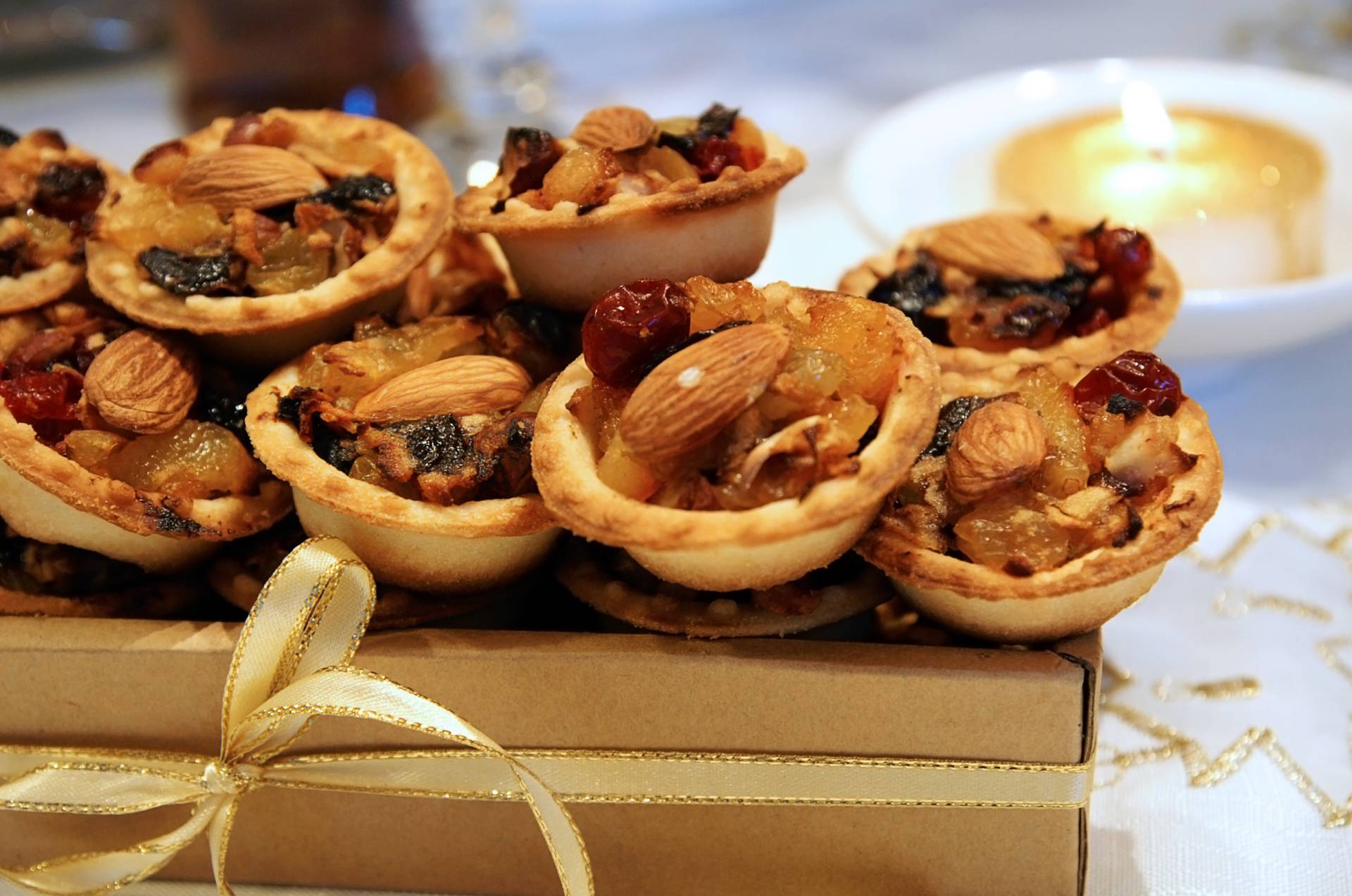Mince pies je tradicionalni britanski božićni desert, a ako ga želite kušati - tu je recept