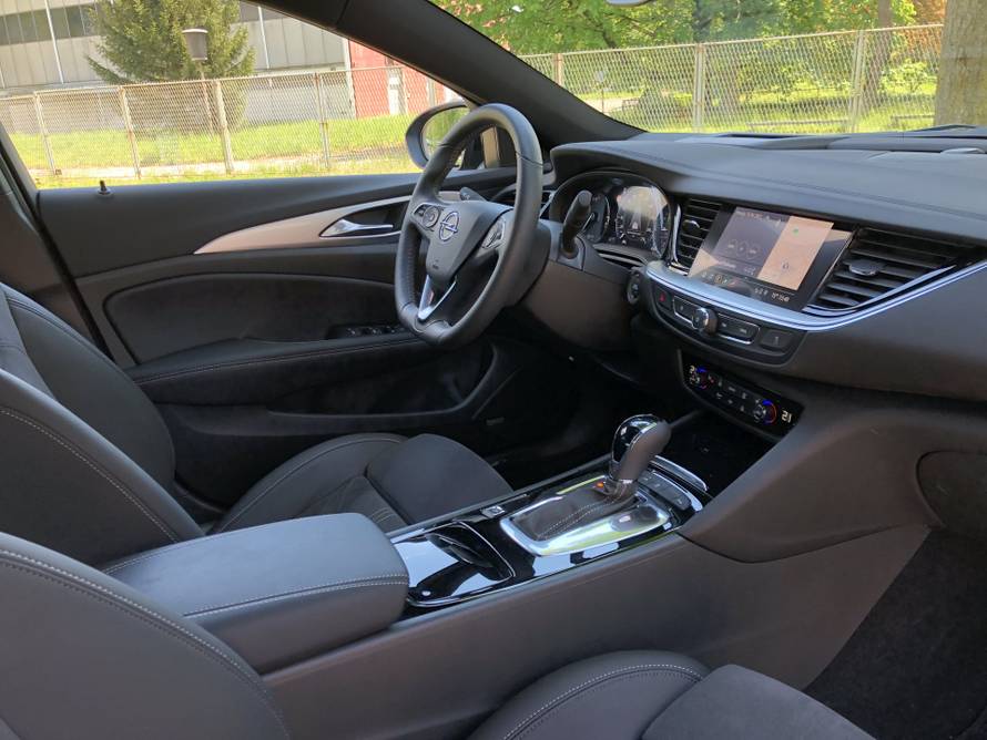 Dobro je da i dalje ima ovakvih auta, osobito ako puno putujete