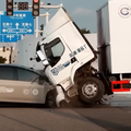 Kinezi šokirali svijet snimkom crash testa. Autu ništa, kamion uništen: 'Ovo je nemoguće'