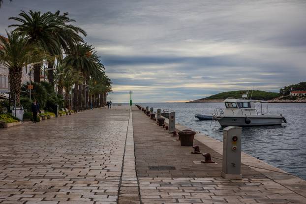 Jesenski ugođaj u gradu Hvaru