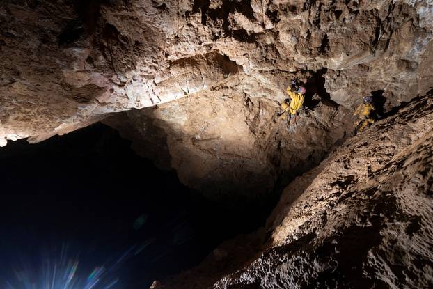 Rescuers race to save ill US cave explorer trapped 3,000 feet underground in Turkey