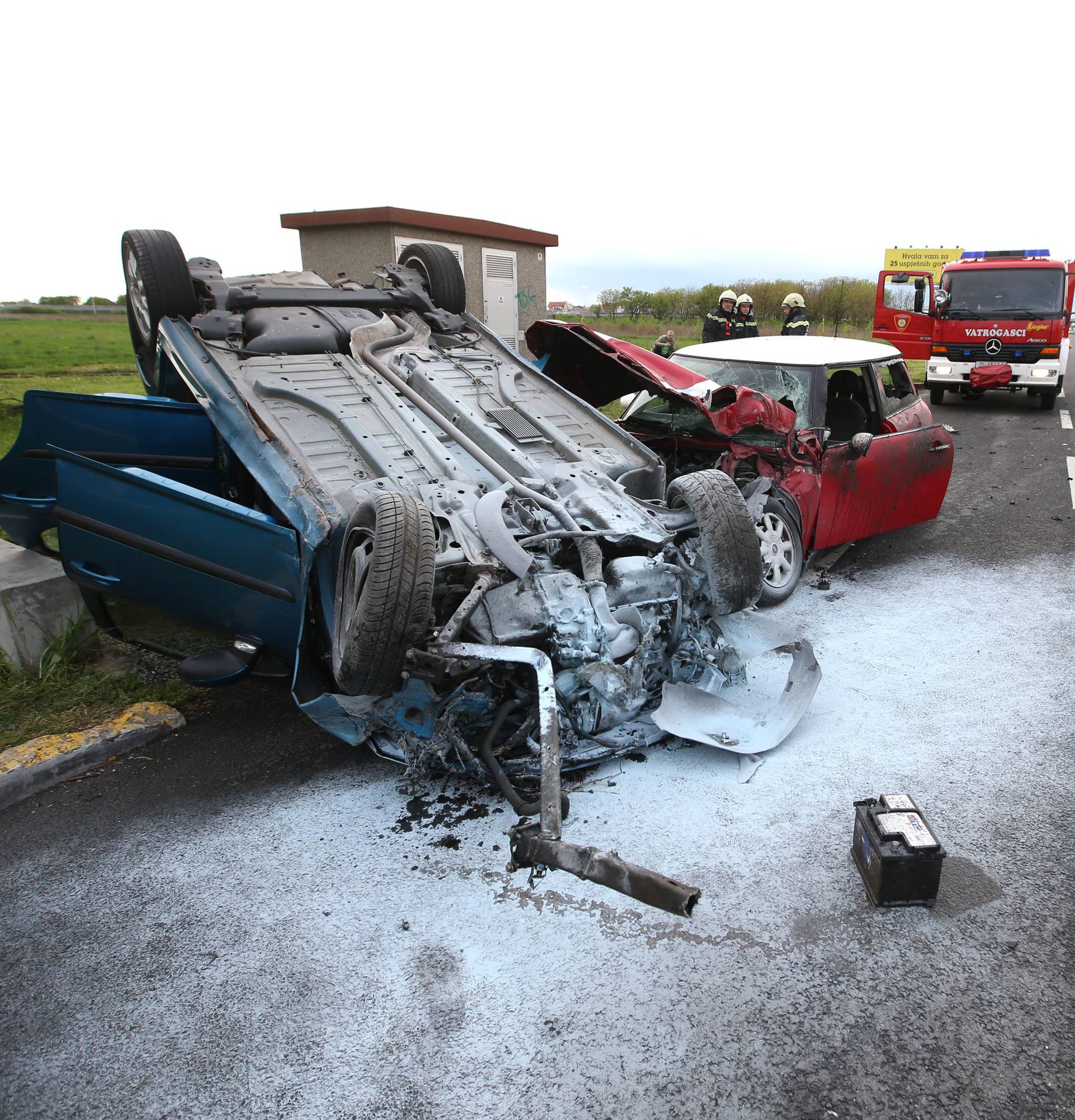 Kod Velike Mlake sudar dvaju automobila, dvoje ozlijeđenih