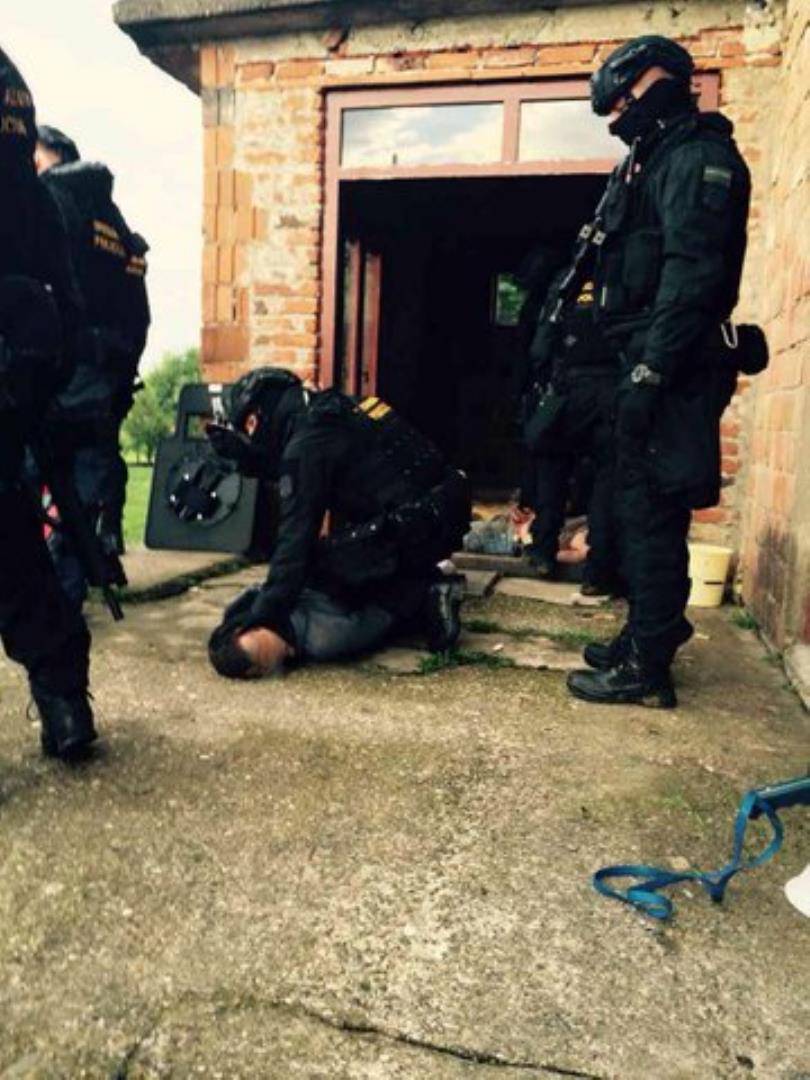 Divljački dvojac policija privela na sud u Slavonskom Brodu