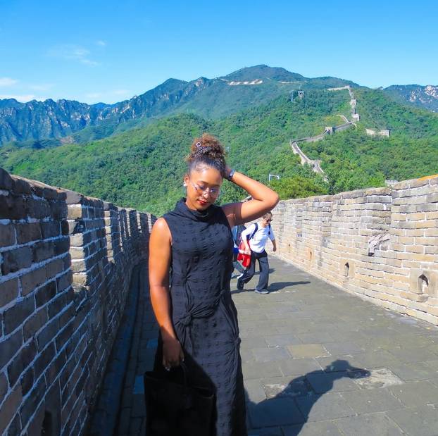 FOTO Japanka navukla badić i tangice nakon naporne sezone: 'Ja jednostavno pripadam plaži'