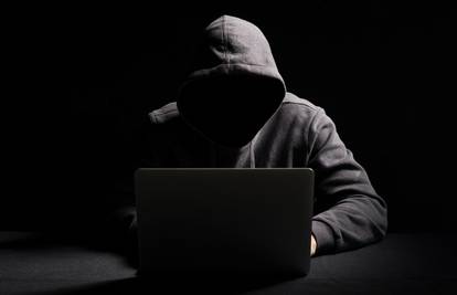 'Pedofili u Hrvatskoj stalno vrebaju djecu na internetu. Trebamo hitno mijenjati zakon'