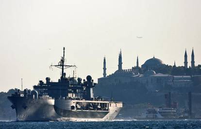 Gruzija: Američki brod s pomoći uplovio u luku Poti