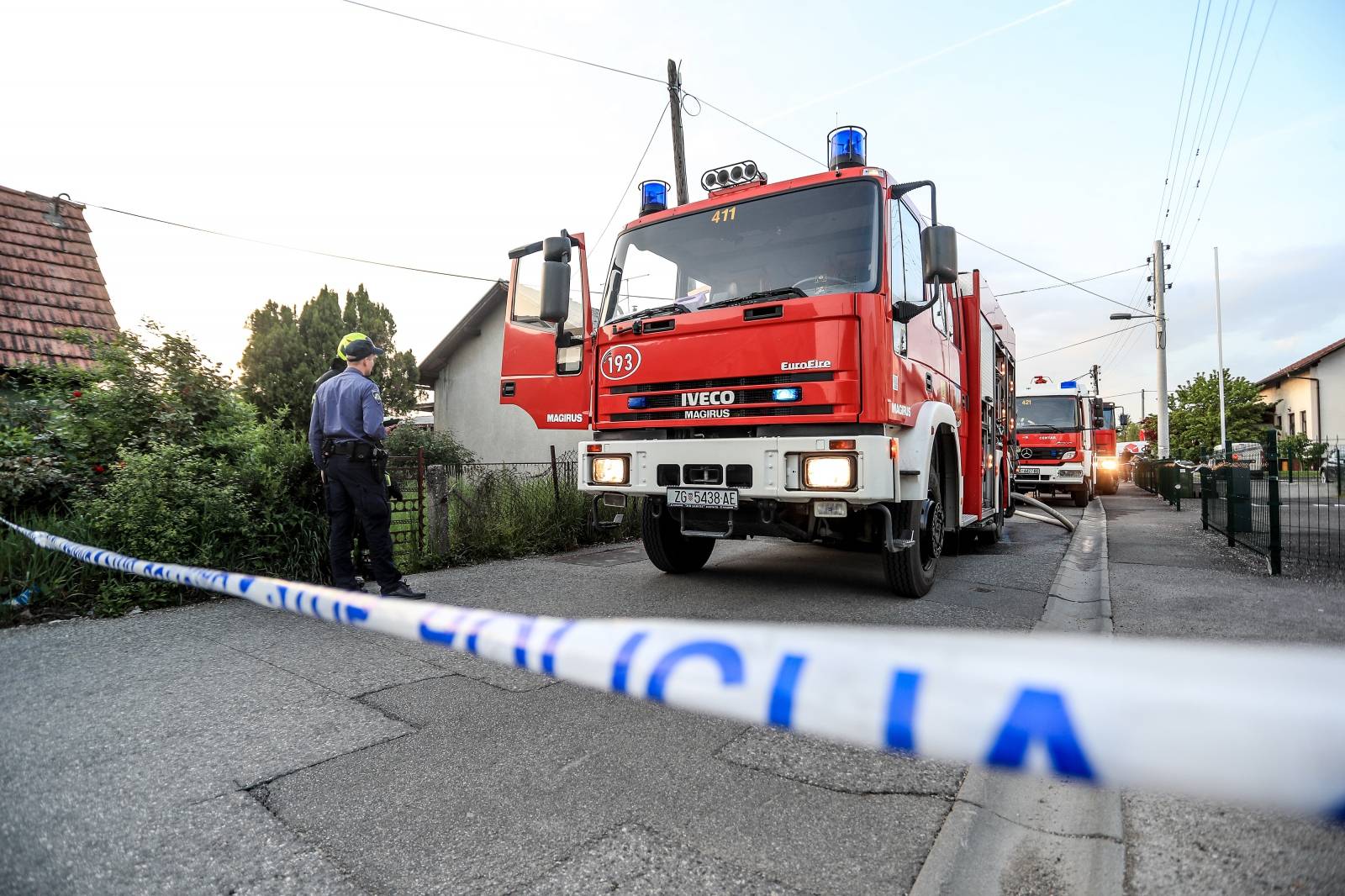 Zagreb: PoÅ¾ar obiteljske kuÄe u ulici Franje Malnara