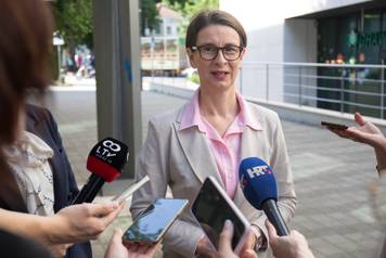 Uhi&cacute;ena biv&scaron;a saborska zastupnica Viktorija Kne&zcaron;evi&cacute;, arhiva