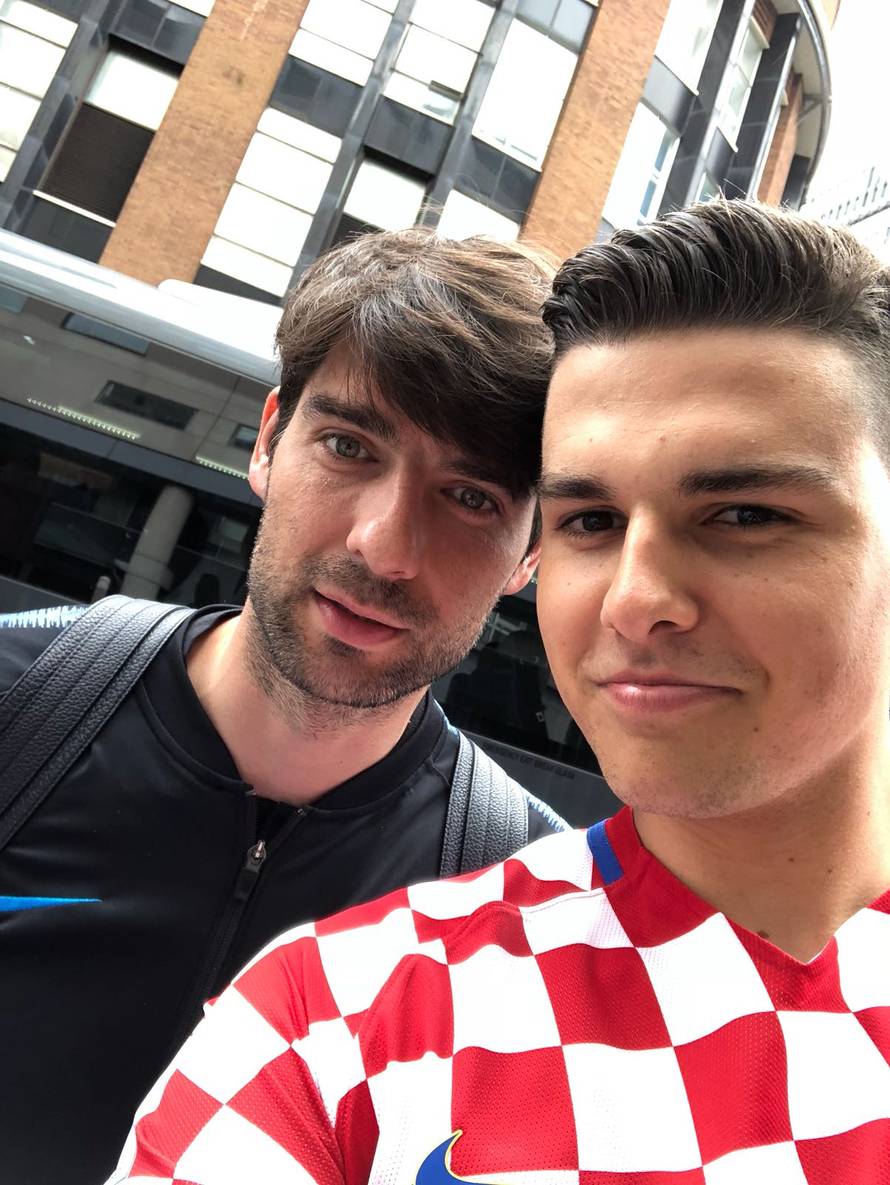 'U boj, u boj, za narod svoj', ori se Liverpoolom uoči Brazilaca