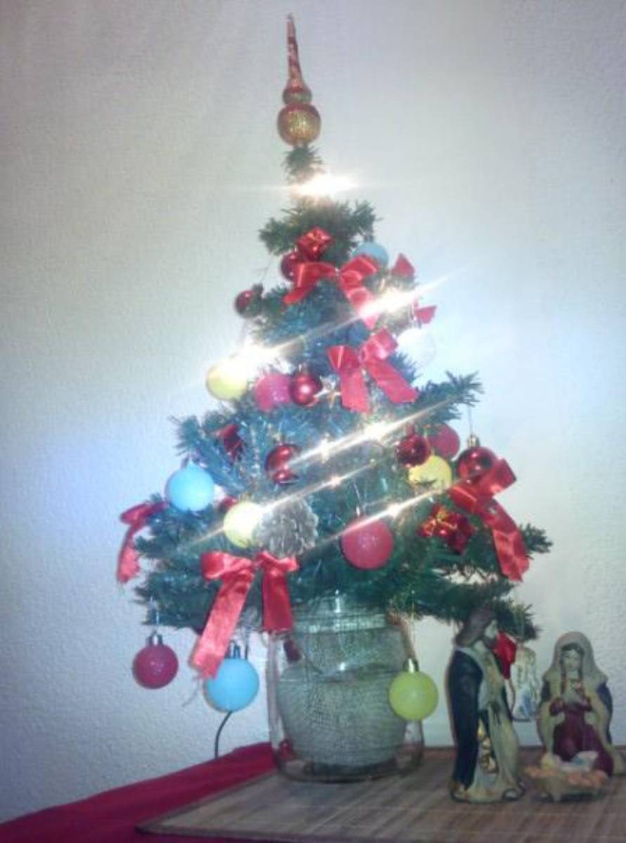 Šaljite fotografije božićnih jelki i osvojite vrijednu nagradu...