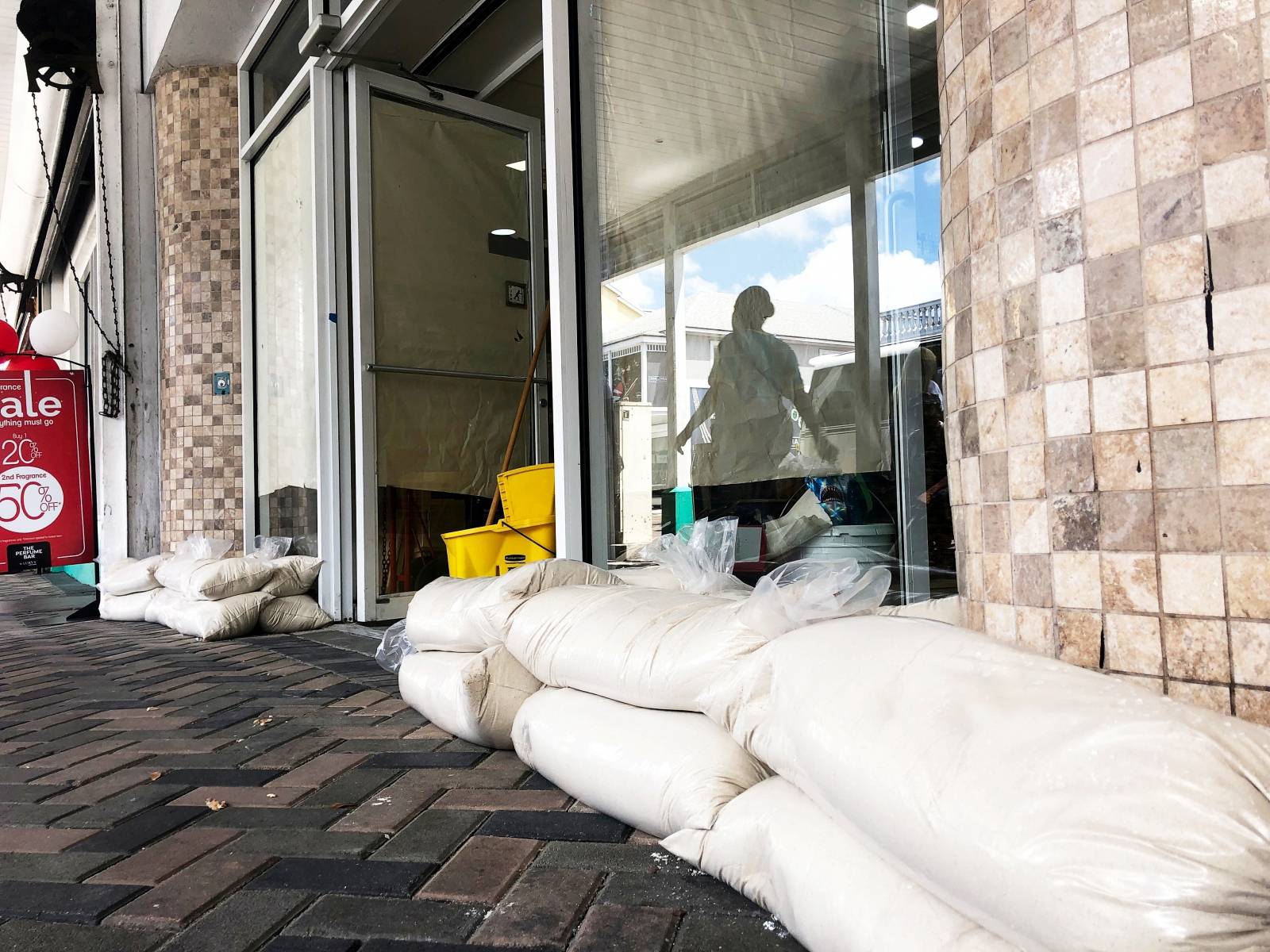 FILE PHOTO: Bahamians prepare for the arrival of Hurricane Dorian in Nassau