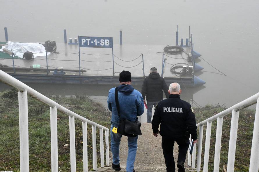 Tragaju za još jednim nestalim u Savi, krijumčara migranata su danas doveli pred suca istrage