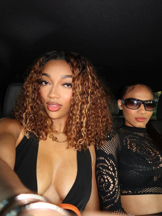 FOTO Dominira u sportu, bori se za prava žena i nosi revije. Ona je definicija košarkaškog anđela