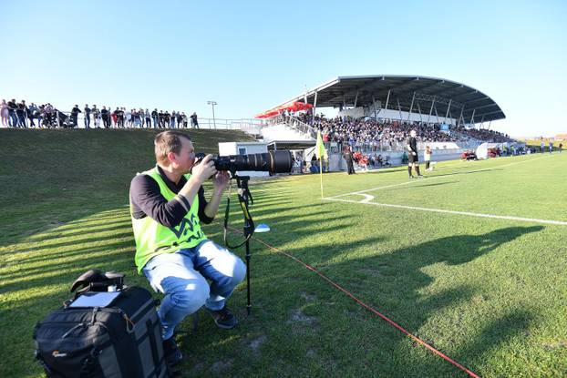 Bjelovar: 1/8 finala SuperSport Hrvatskog nogometnog kupa, NK Mladost Ždralovi - HNK Hajduk