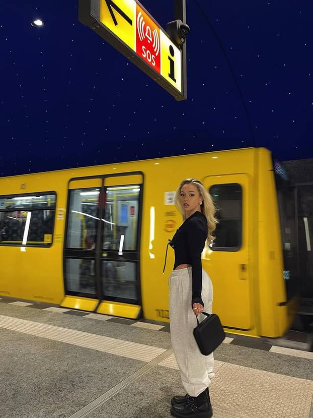 FOTO Ova srpska influencerica više je od 'lijepog lica', a radila je i kao 'sezonac' u Hrvatskoj