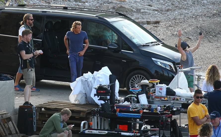 Snimali su na Visu: Izašli prvi kadrovi iz filma 'Mamma Mia'