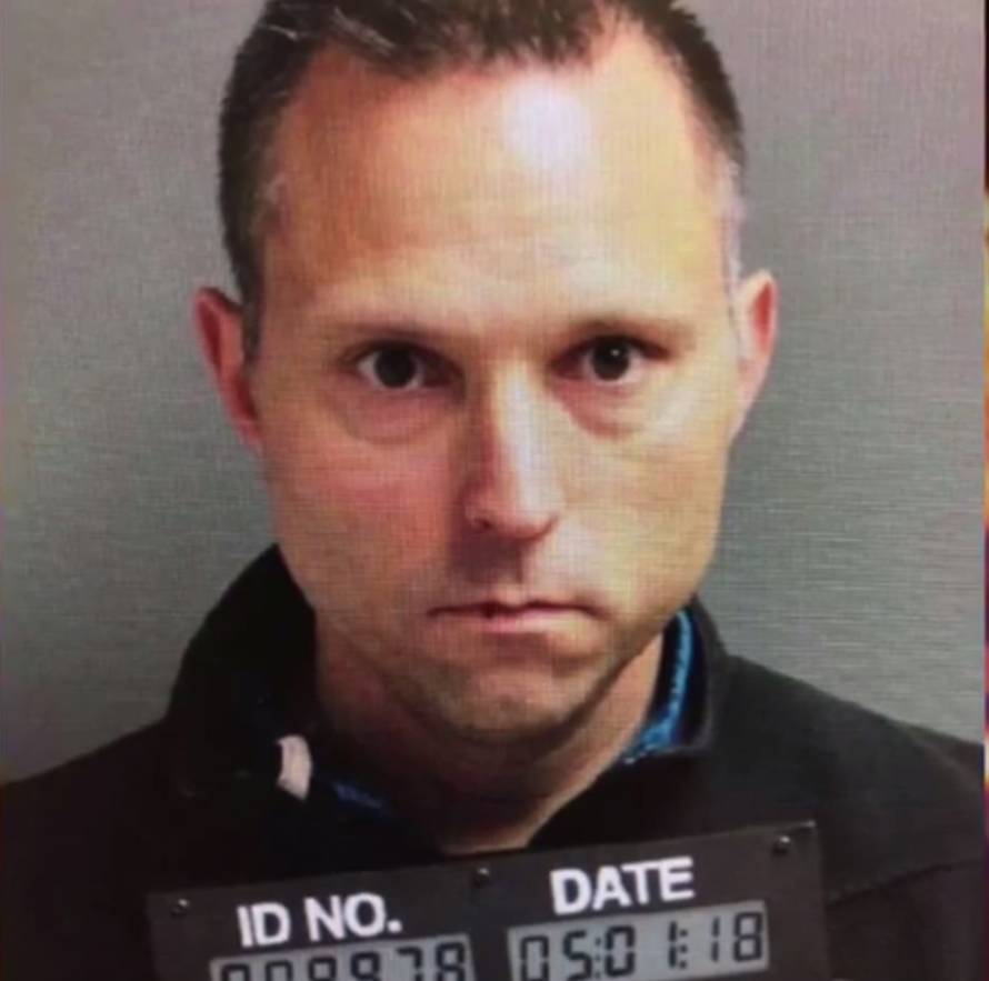 Na travnjaku nalazili ljudski izmet, kamere otkrile 'seronju'