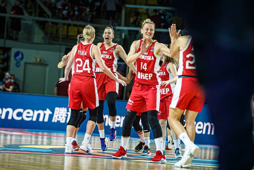 Lena: Nisam ni svjesna koliko je moja mama Danira bila velika! Ali protiv mene ne želi igrati...