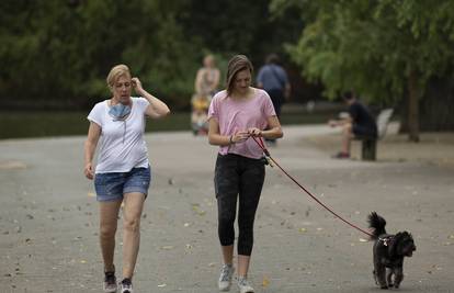 'Psi nisu igračke': Novo pravilo o šetnji pasa naljutilo Nijemce
