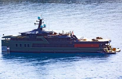 Jahta njemačkog milijardera uplovila u Dubrovnik. Tjedan dana na njoj košta 650.000 €