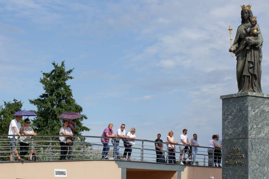 Aljmaš: Svetište Gospe od Utočišta zbog koronavirusa posjetilo manje ljudi nego prijašnjih godina