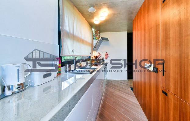 U ovoj se vili snimala popularna hrvatska serija! Znate li koja? Prodaje se za 550 tisuća eura...