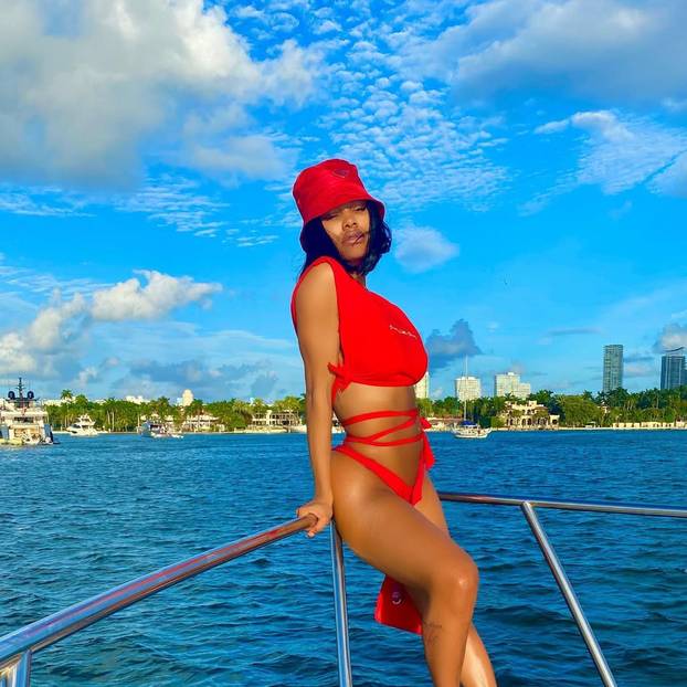 FOTO Glumici pripao šokantan popis imovine nakon razvoda sa NBA zvijezdom! A zarađuje više