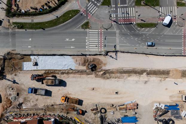 Napredak radova na Sarajevskoj cesti u Novom Zagrebu snimljen iz zraka