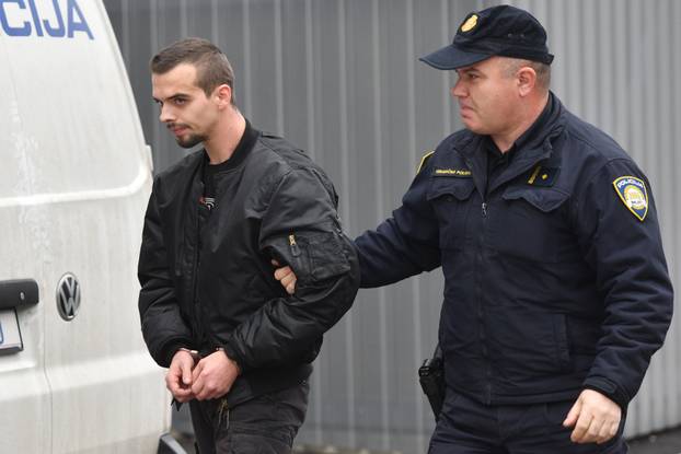 Vara&zcaron;din: Antonija Lajtmana, osumnji&ccaron;enog za ubojstvo Mihaela Lajtmana, dovode na ispitivanje