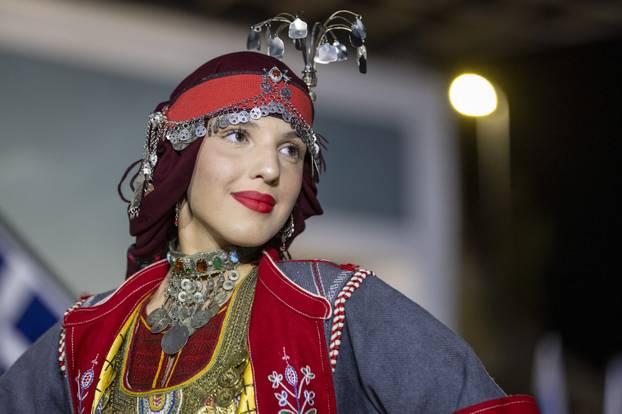 Vinkovci: Etno frizure svijeta na Vinkovačkim jesenima