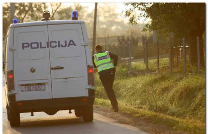 Vozač Fiata (24) sletio u jarak i na mjestu poginuo