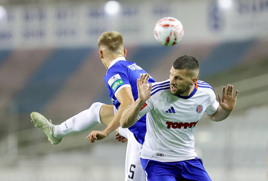 Split: Utakmica trećeg kola Prve HNL između HNK Hajduk i NK Slaven Belupo