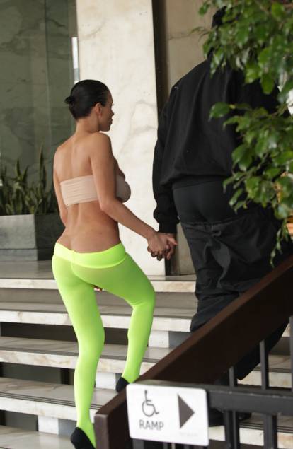 *PREMIUM-EXCLUSIVE* Kanye West and Bianca Censori: X-RATED PDA in Hollywood!