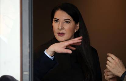 Umjetnica Marina Abramović je ponovno ušla u povijest: Izložba će predstaviti cijelu karijeru...